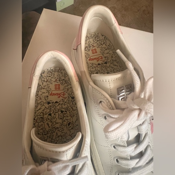 Pre-Owned 🐶 Givenchy x 101 Dalmatian Sneakers - Picture 3 of 6